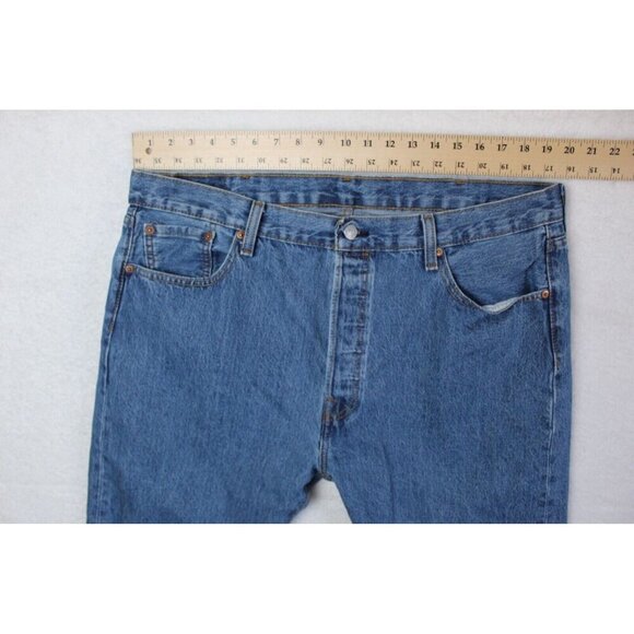 Levi's 501 Jeans Mens 40 x 30 Button Fly Workwear Denim Classic Straight Leg - Picture 3 of 10
